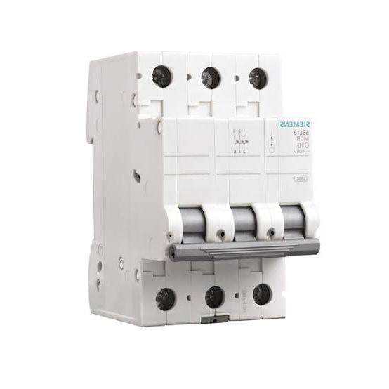 Disjuntor Trifásico