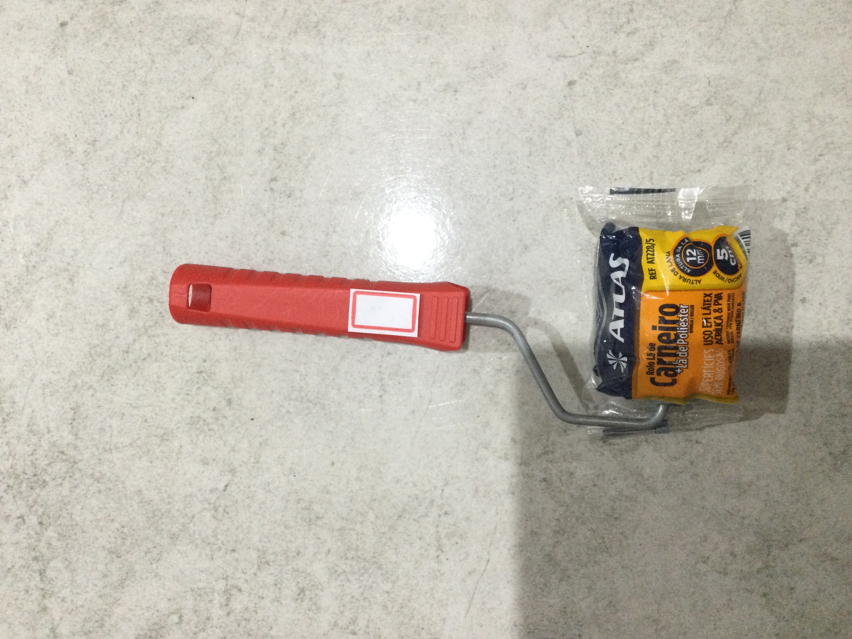 Rolo de Pintura de Lã de Carneiro C/ Cabo 