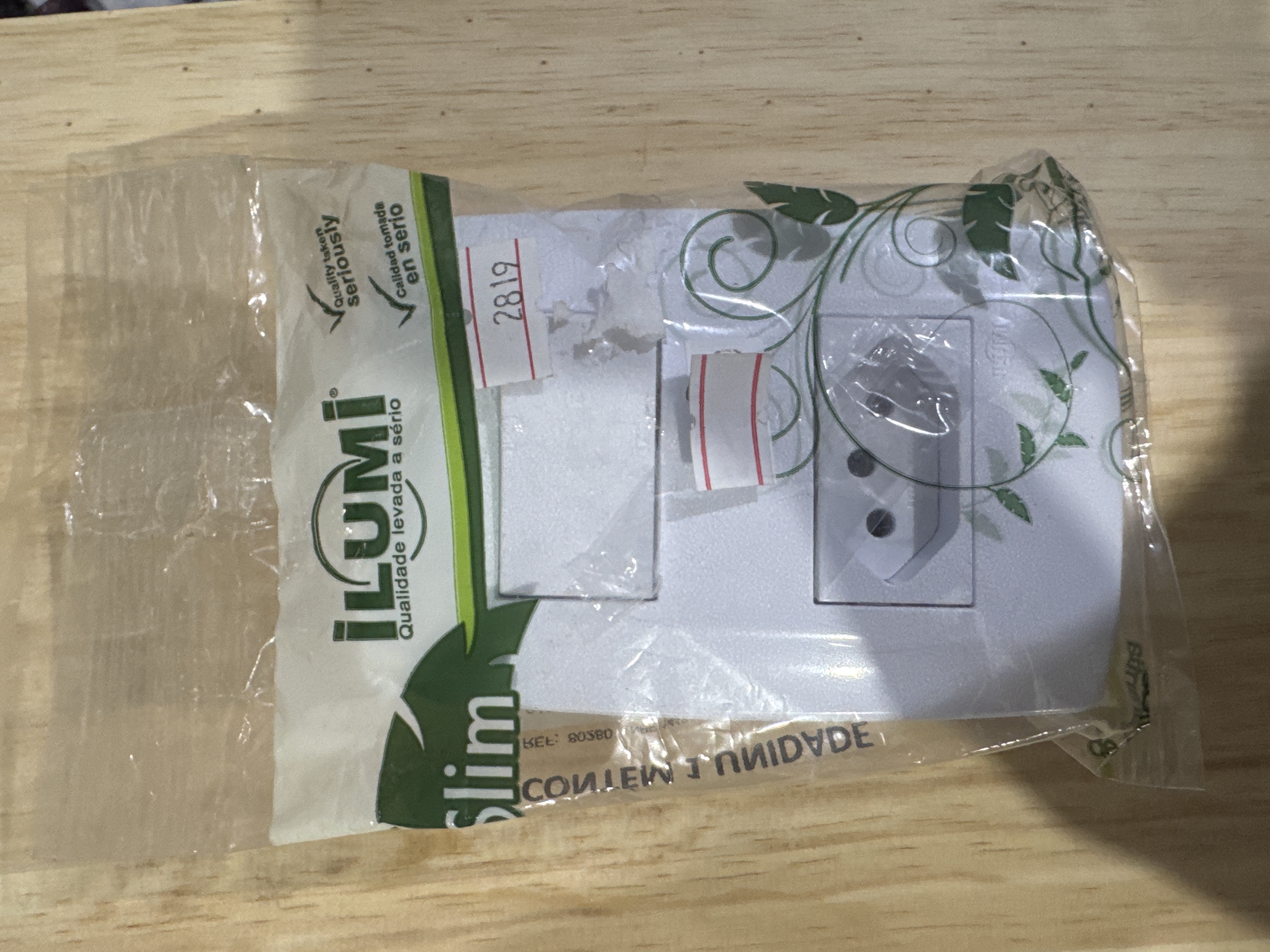 Interruptor Com Tomada Embutir